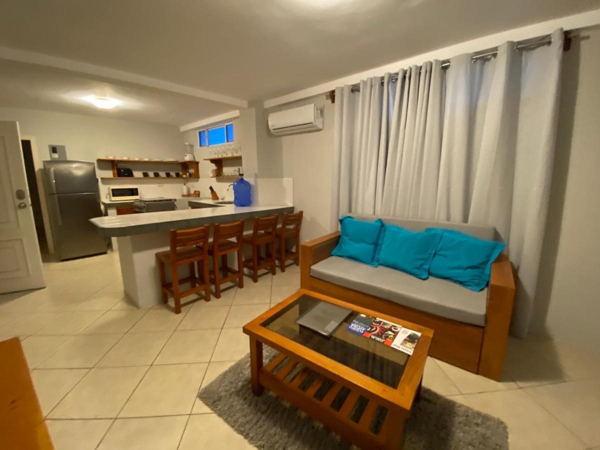 Torre Mar Galapagos Boutique Suites Puerto Ayora  Exterior photo